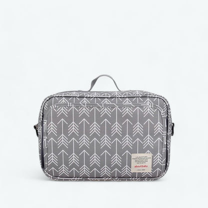 Grande Trousse de Toilette Bébé Gris/Blanc