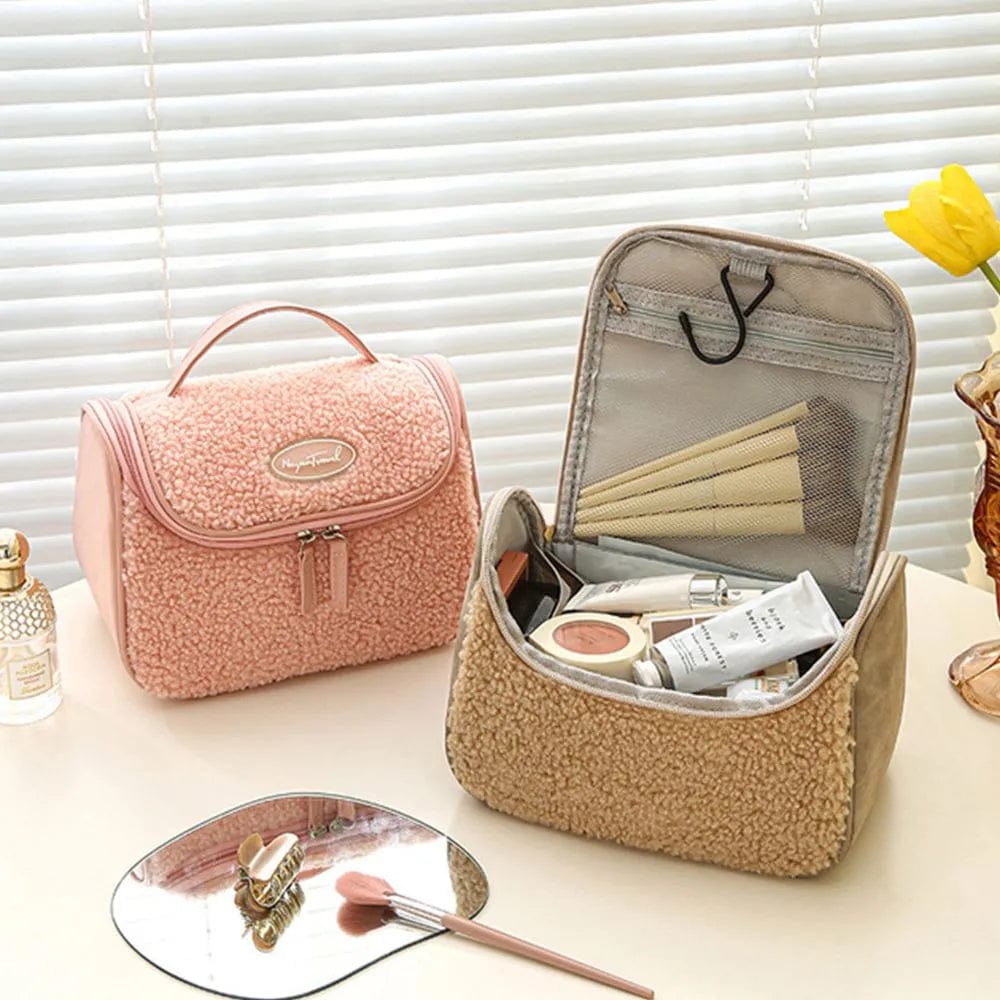Petite Trousse de Toilette à Suspendre Femme
